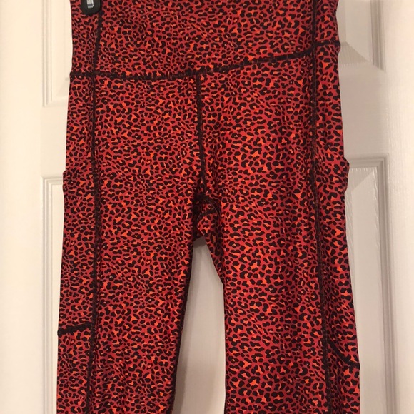 Fabletics Duo - Picture 2 of 3